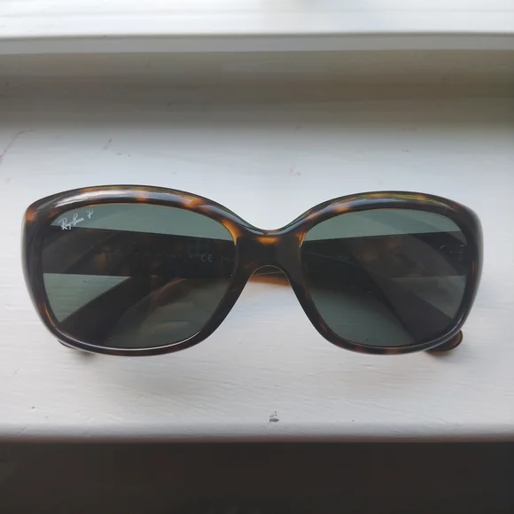 Ray-Ban • Jackie Ohh Sunglasses - Picture 3 of 9